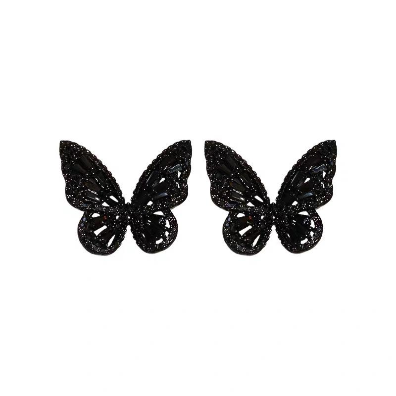Cercei eleganți cu zirconiu în formă de fluture negru: Design Retro de Lux pentru Femei