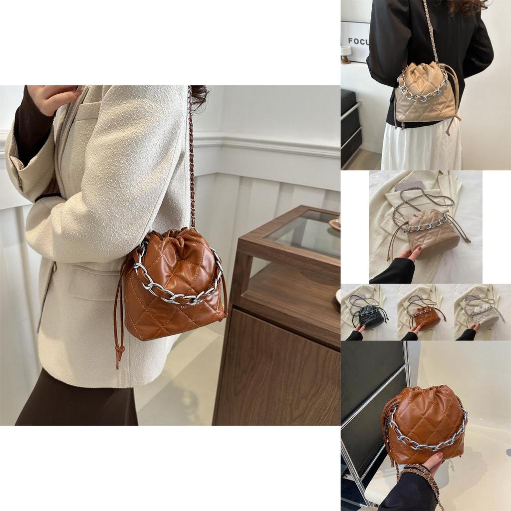 Fashionable Spring New Microfiber Bucket Bag With Stylish Quilted Design For Women