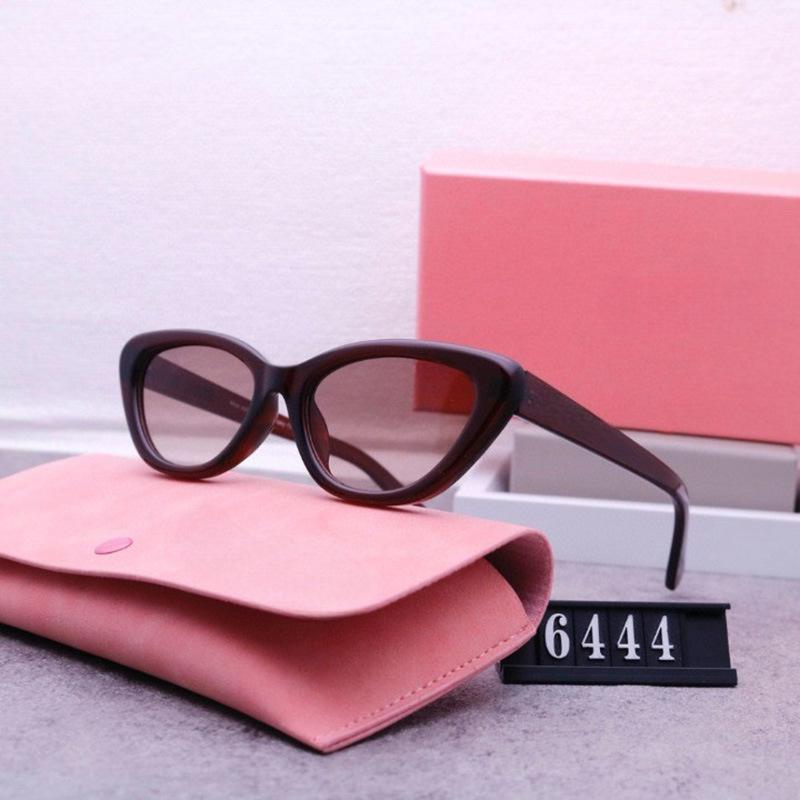 Chic Leopard Print Cat-Eye Sunglasses: Stylish Retro European & American Sunshade for Women