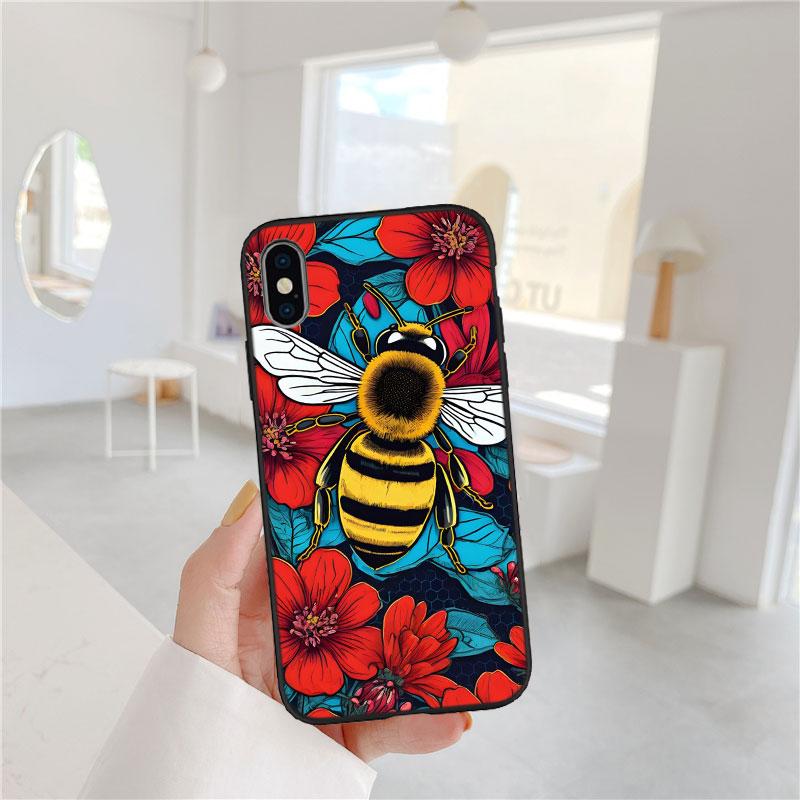 FM5 Art Bees Cartoon Phone Case for Motorola Edge 60 60s 70 G86 G56 G54 E14 G04S G45 G54 G64 S30 S50 X30 X40 X50 Pro Power