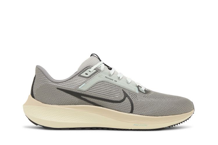 Men's Sneakers Nike Air Zoom Pegasus 40 Light Iron Ore Mica Green Light Iron Ore/Flat Pewter/Mica Green/Black