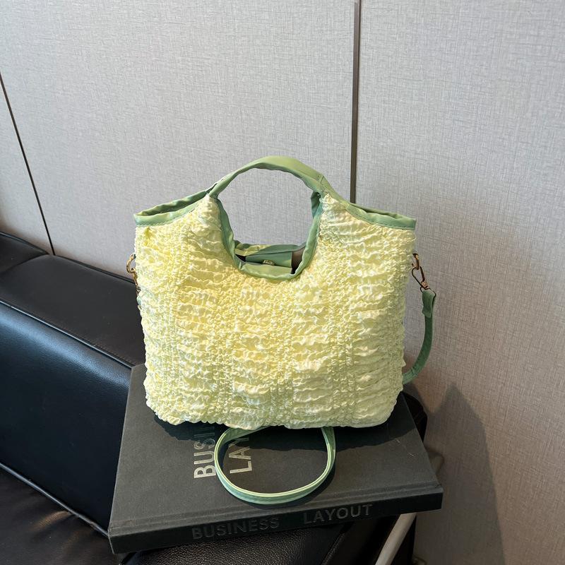 Bubble Fabric Large Capacity 2025 New Summer Pendant Popular This Year Simple Portable Shoulder Messenger Bag