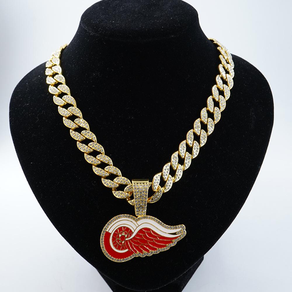 European and American Hip-hop Style Detroit Red Wings Drip Alloy Pendant Necklace