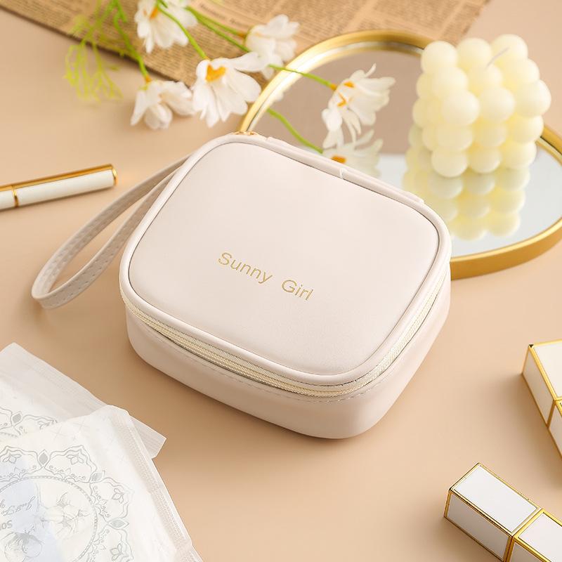 

Color Fashionable Solid Large Capacity Makeup Bag Portable Travel Storage Bag бежевий