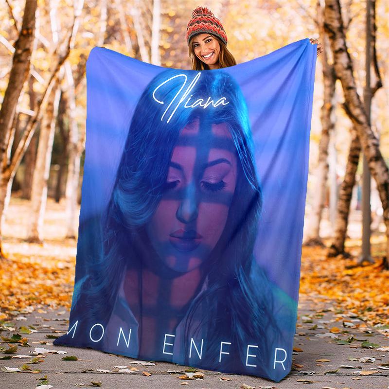 1pc German singer and musician Ayliva blanket, al season lightweigh Poster blanket home office outdoor nap multifunc Poster blanketional blanket