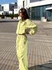 Neues lässiges Sportset für Damen, lockerer Cardigan mit Stehkragen und kurzem Reißverschluss + Hose mit weitem Bein