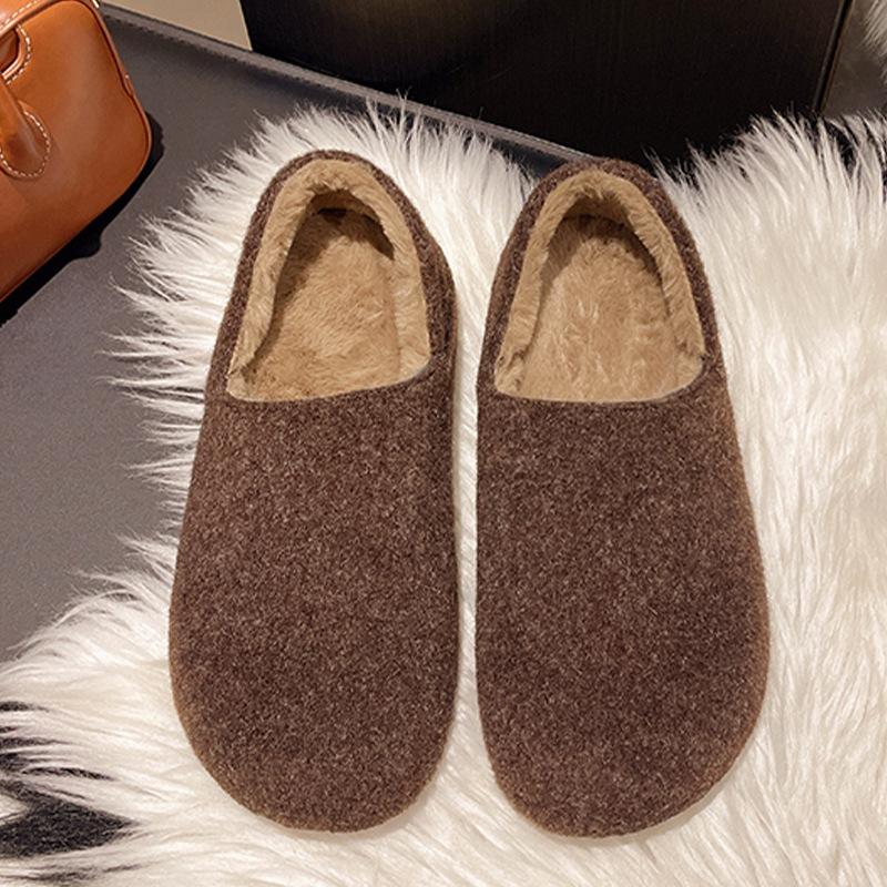 Mao Mao slippers women's winter and autumn Mao Mao slippers flat-bottomed comfortable half slippers women's cotton shoes versatile velvet single shoes