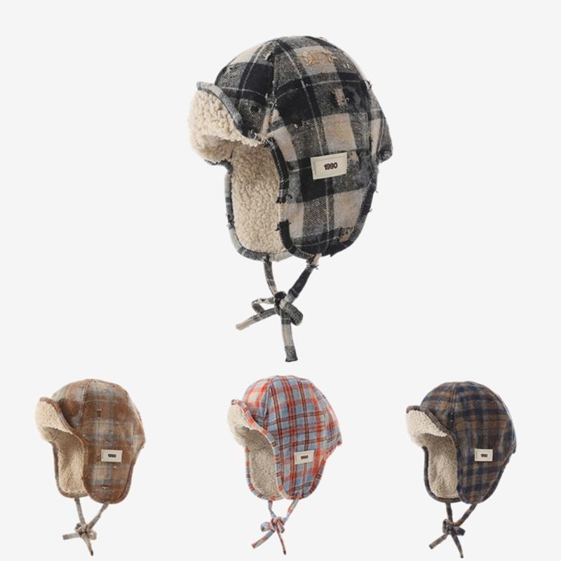 Cosy Fleece Lined Checkered Ear Muff Hat for Outdoor Activities Daily Commute Unisex Design Cold Resistant