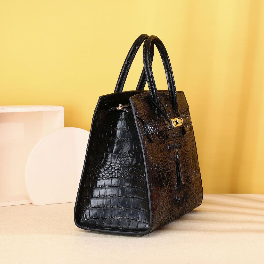 Crocodile-patterned Leather Women's Handbag, High-end and Fashionable Leather Large Bag, Versatile Crossbody Platinum Bag, Casual Women's Bag