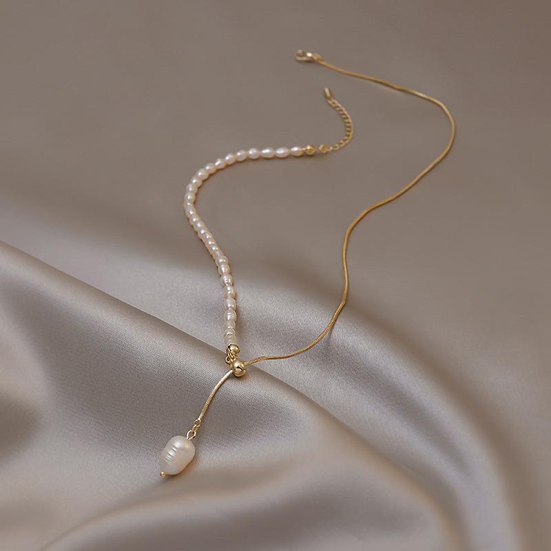 

Women s Freshwater Pearl Y-Shaped Clavicle Necklace with Adjustable Sliding Buckle