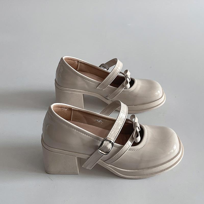 

Туфли Мэри Джейн на высоком каблуке женские ретро-туфли с бантом весна-лето 2025 года на высоком каблуке легкие однотонные туфли с пряжкой из одного слова и толстым каблуком 40