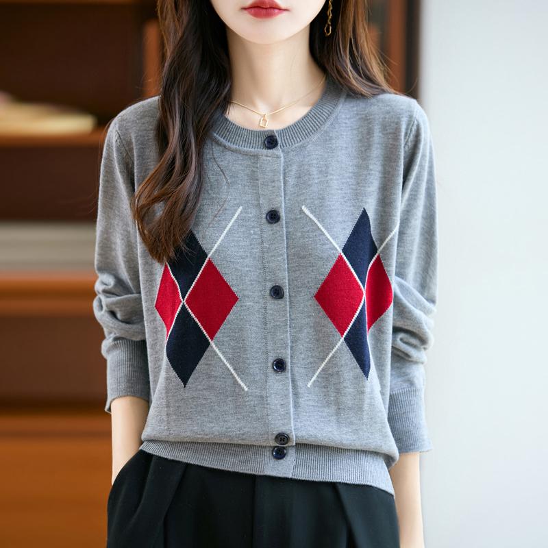 QingHe Cashmere Women's 30% Cashmere Cardigan - Soft & Warm Wool Blend Sweater