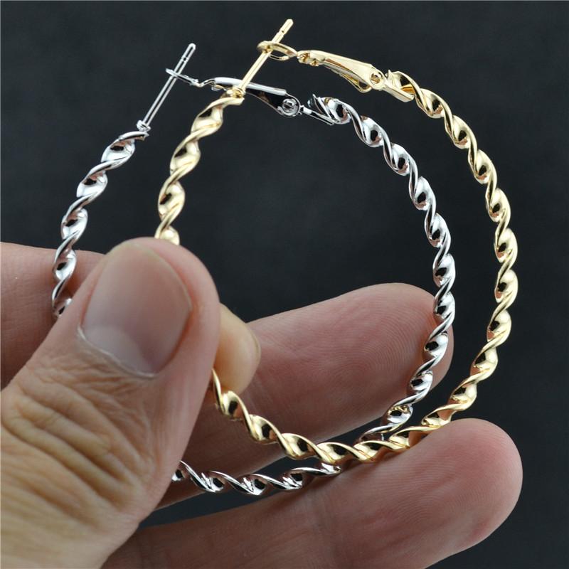 Brief Big Twist Round Circle Hoop Earrings for Women Punk Statement Earring Party Golden Silver Exaggerate Jewelry
