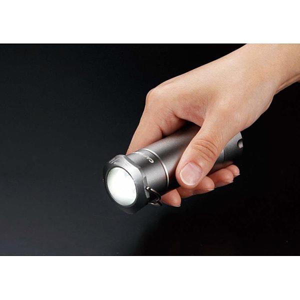           Captain Stag Uk 4030 [gloria Aluminum Led Lantern   Light Type Ii]