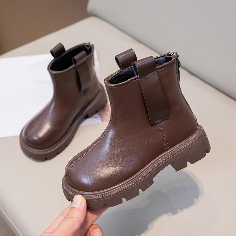 2025 Girls' Ankle Martin Boots: Autumn/Winter Fashionable, Versatile Leather & Cotton Boots for Kids