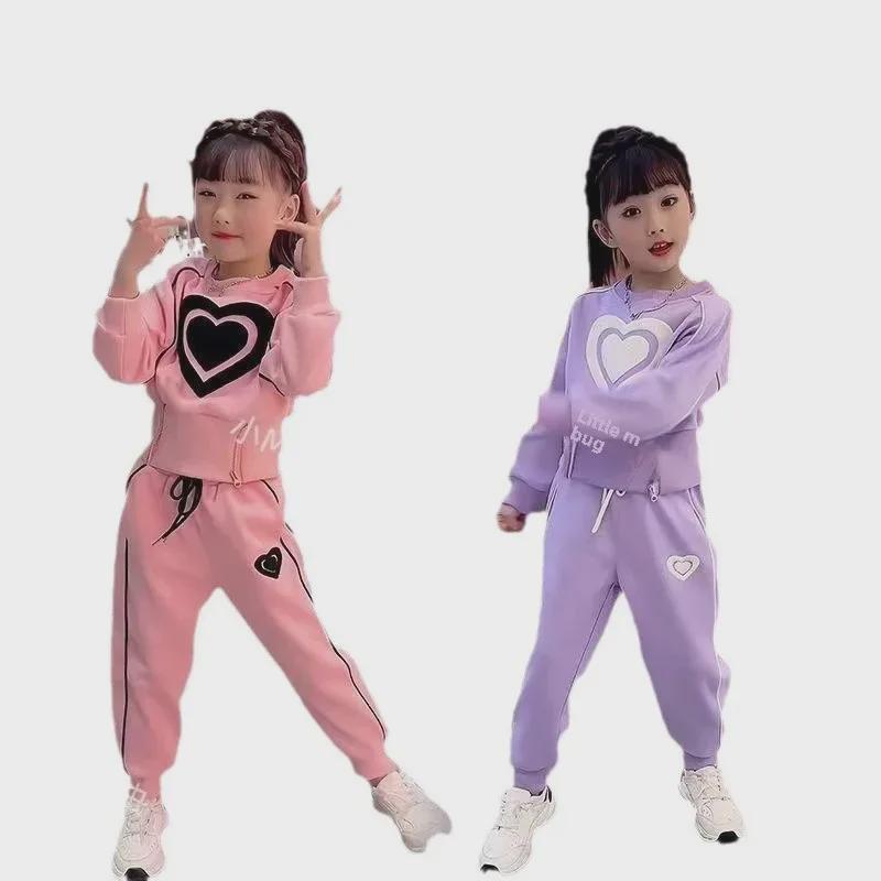 2023 Flickors Ledig Sammet Träningsdräkt - Ny Höst/Vinter Street Style Tvådelad Outfit