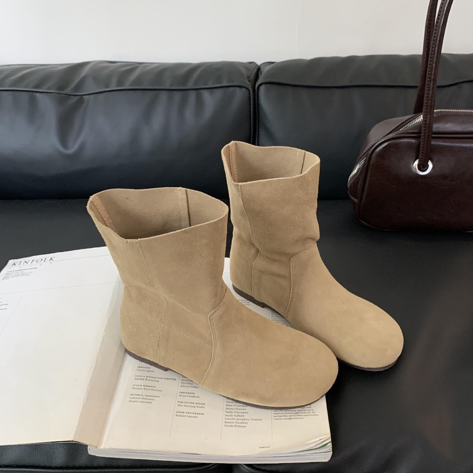 

2025 autumn and winter new fashion versatile retro snow boots women s Korean version short boots 39 абрикосовый