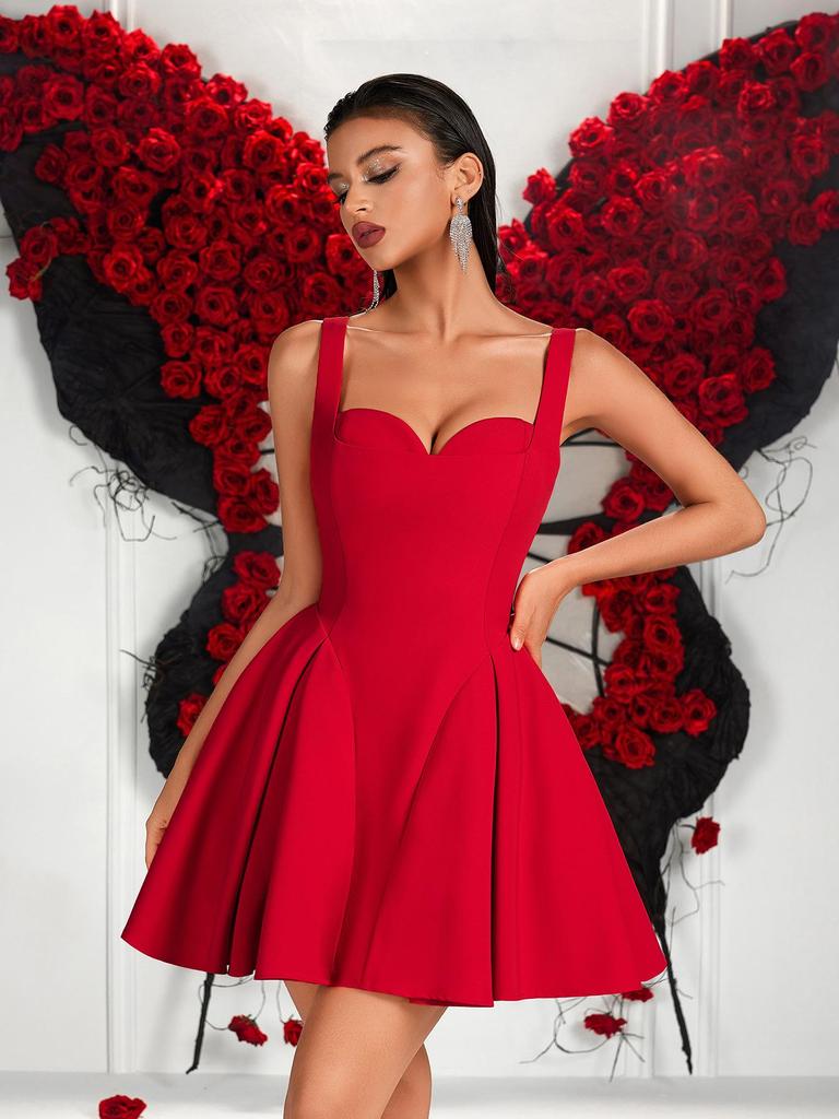 Elegant Red Open-Back Strappy Dress - Yuan Style for Parties & Evening Events