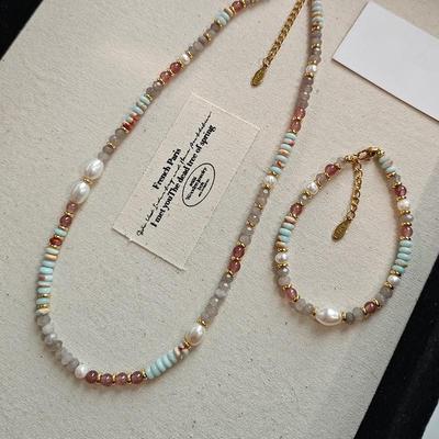 Náhrdelník na kľúčnu kosť zo zmiešaných sladkovodných perál a achátových kameňov - Letný trend