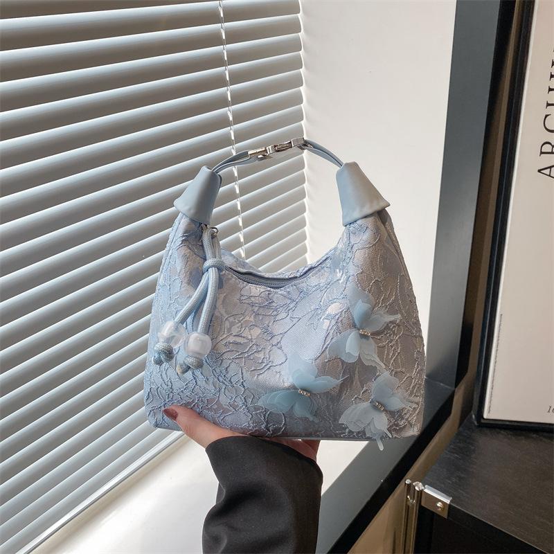 New Chinese style national style bag women's 2025 new trendy fashion super fire hand bag casual shoulder messenger bag