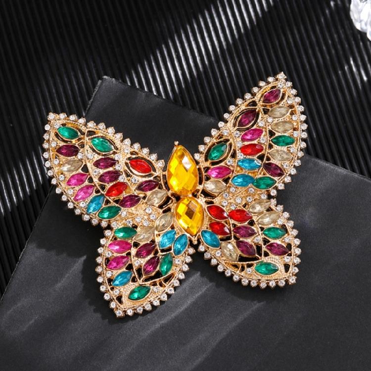 Elegant Crystal Butterfly Accessory Brooch Zinc Alloy Construction Stylish Design For Weddings And Business Meetings