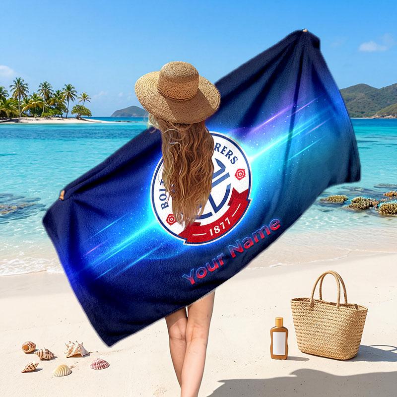 Asciugamano da Spiaggia Personalizzato Bolton Wanderers FC, Stampa Testo Nome Personalizzato, Asciugamano Morbido Asciugatura Rapida con Logo Calcio, Regalo per le Vacanze