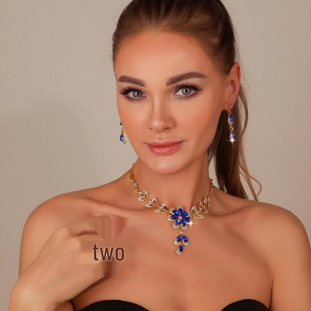 Elegant Rhinestone Floral Jewelry Set: European & American Bride Necklace & Earrings for High-End Parties