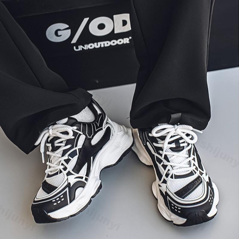 Fashion 2025 Summer New Mesh Breathable Casual Sports Shoes for Men Comfortable Height Increasing Fashion Trend Lace Up Chunky sneakers