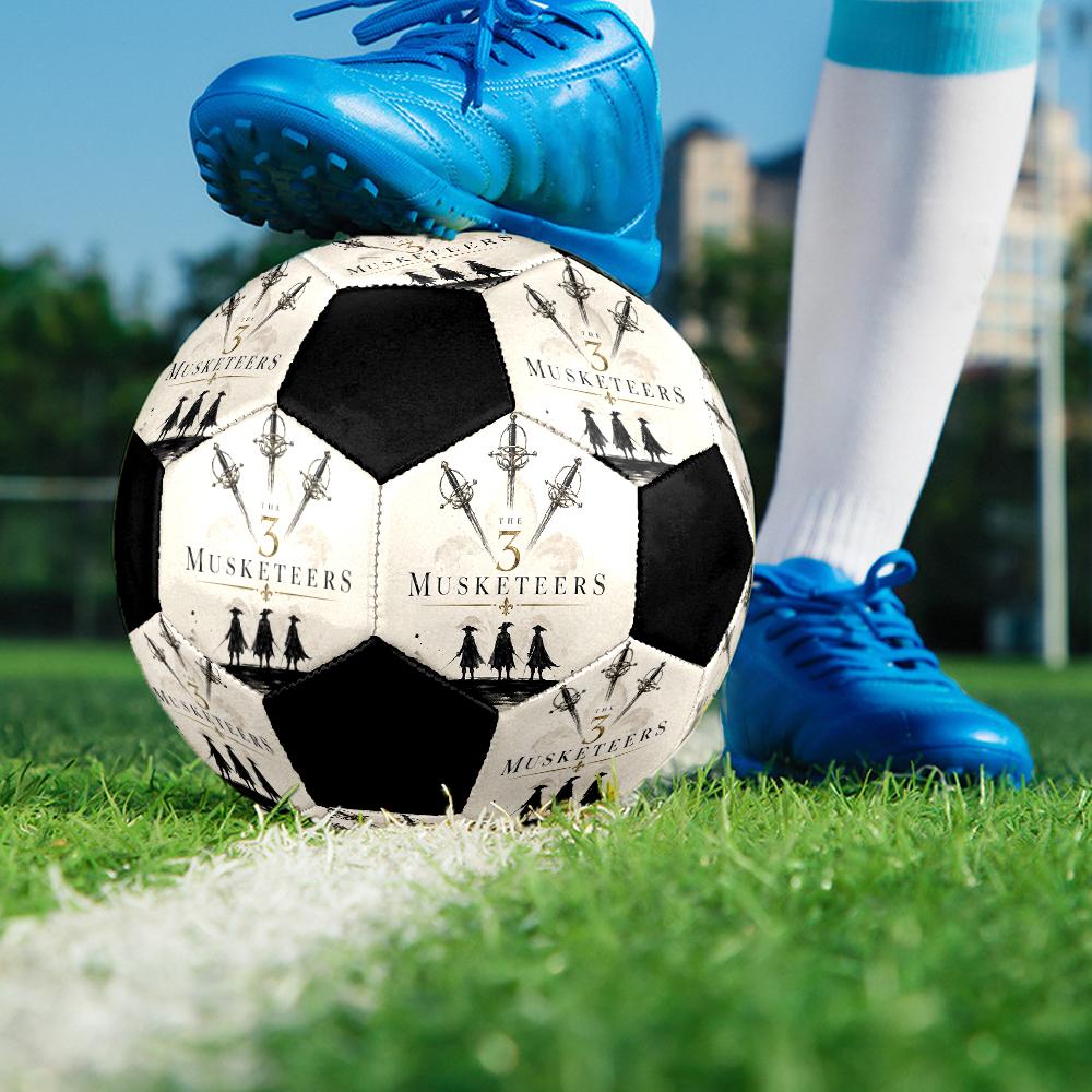 The Three Musketeers Theme Size 5 Soccer Ball, Suitable for Both Indoor and Outdoor Matches, a Gift Suitable for Everyone.
