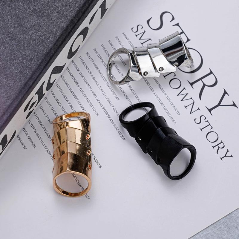 1Pcs 3Colors Anime Oosaki Nana Same Rings Punk Gothic Rock Scroll Joint Armor Knuckle Finger Rings Metal Cosplay Jewelry Gifts