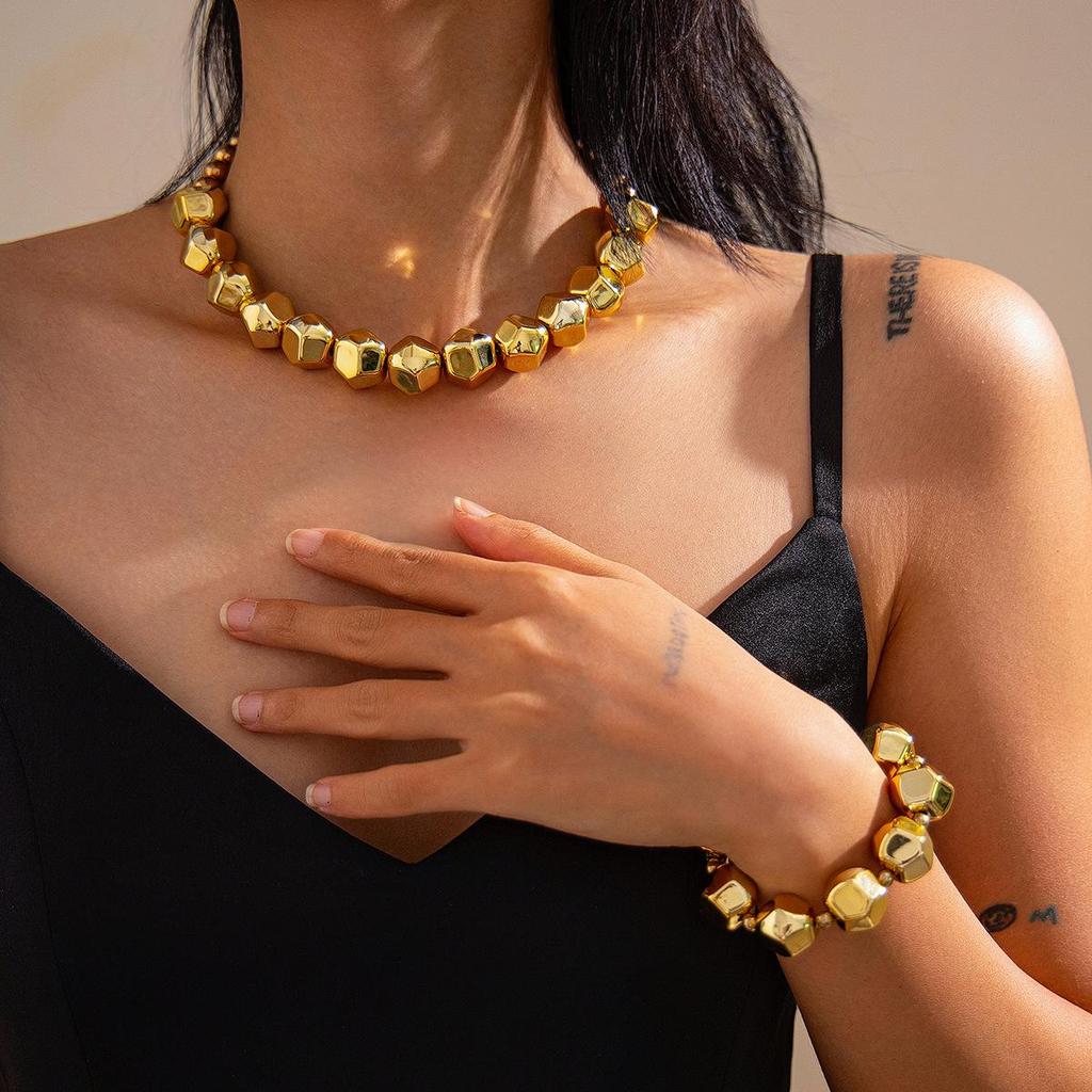 Stylish European & American CCB Necklace Set: Irregular Large Beaded Round-Cut Design