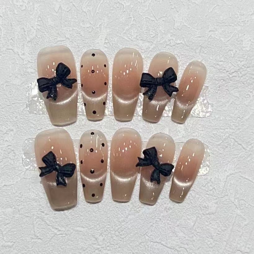 Nosit brnění Jednoduché francouzské kočičí oko Puntíkovaná mašlička Nail Art Odnímatelný kousek umělého nehtu