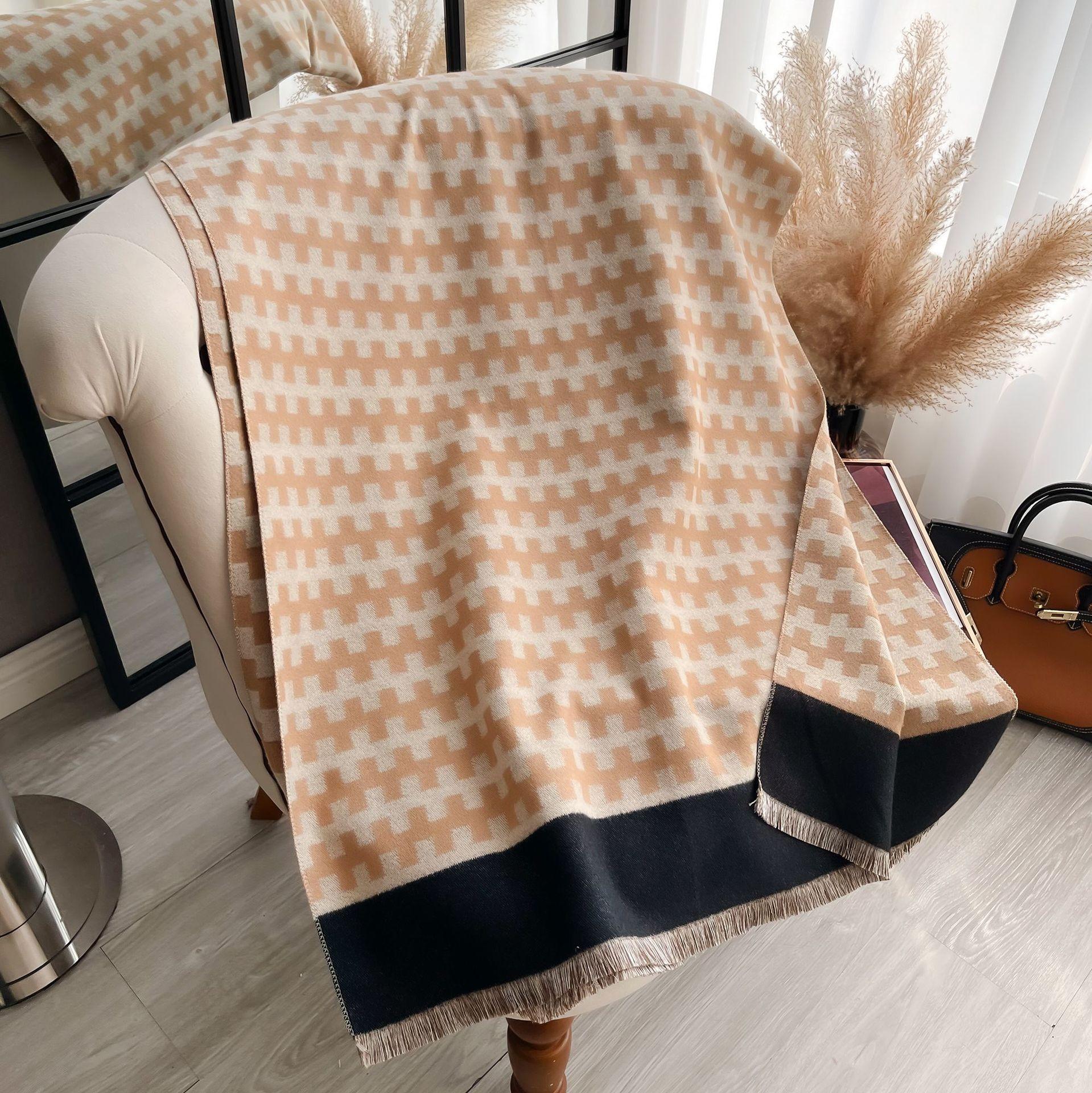 

Imitation Cashmere Scarf Women S Thickened Fringed Warm Shawl Scarf Scarf 185*65cm