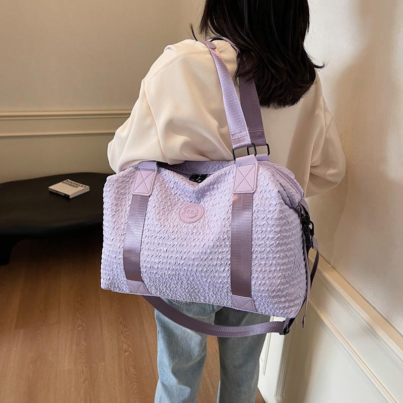 Women's fashion storage bag pleated model going out fresh color portable travel bag dry and wet separation sports fitness bag