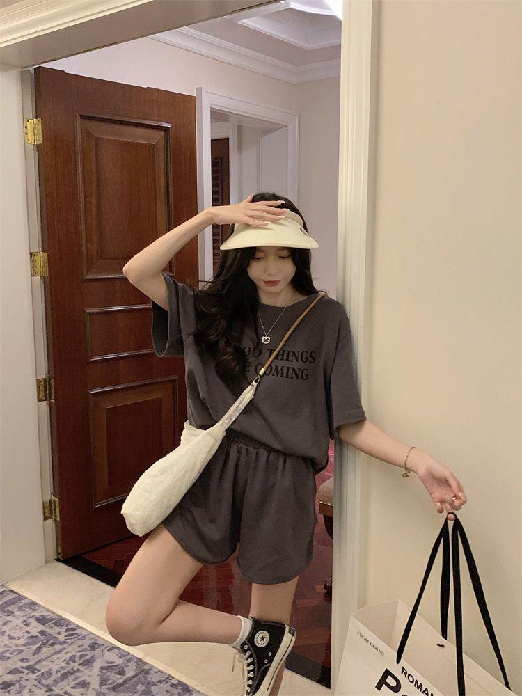 Women's Summer 2024 Korean & Hong Kong Style Fashion: Short Sleeve Top and Wide-Leg Shorts Two-Piece Set
