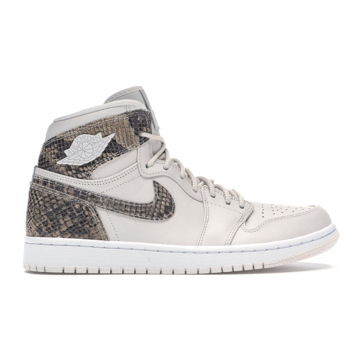 

Кроссовки женские Air Jordan 1 Retro High Premium Phantom белые AH7389-004