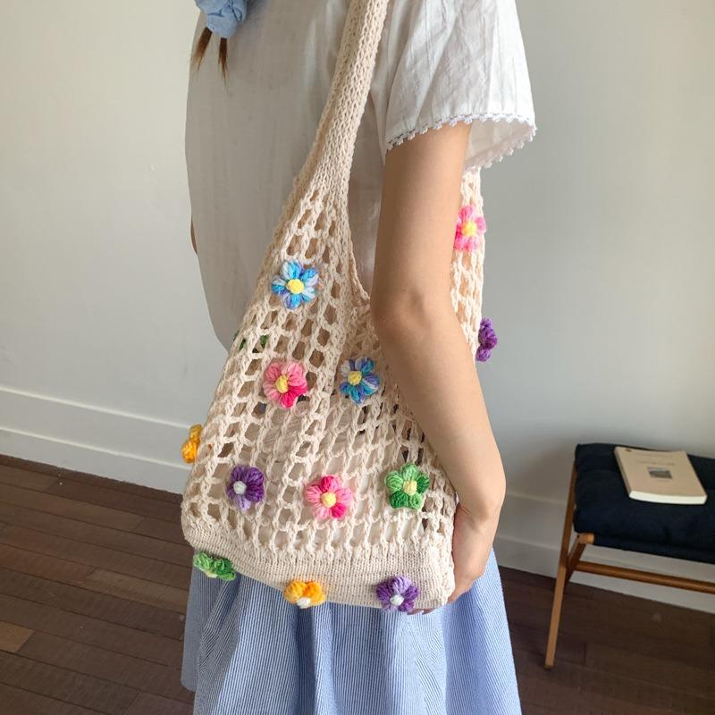 Large capacity high-end flower tote bag women's new summer fashion hollow woven shoulder bag