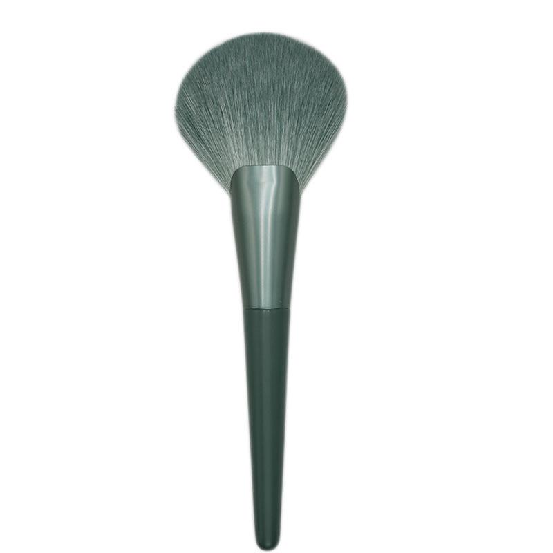Single Large Makeup Brush: Soft Bristles for Powder, Blush, Foundation, Contour, and Angled Applications