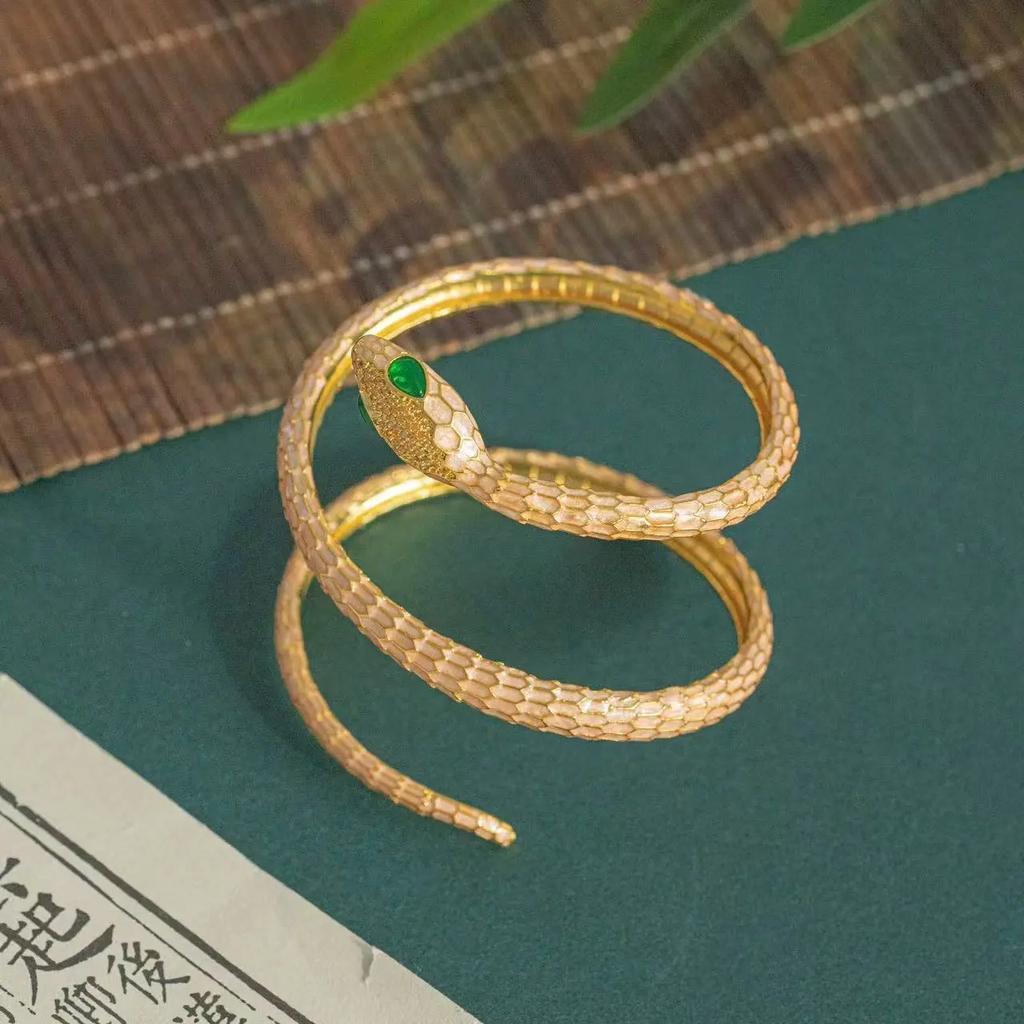 High-end Light Luxury Fashionable Snake-shaped Round Bracelet with Buckle for Women, Same Style