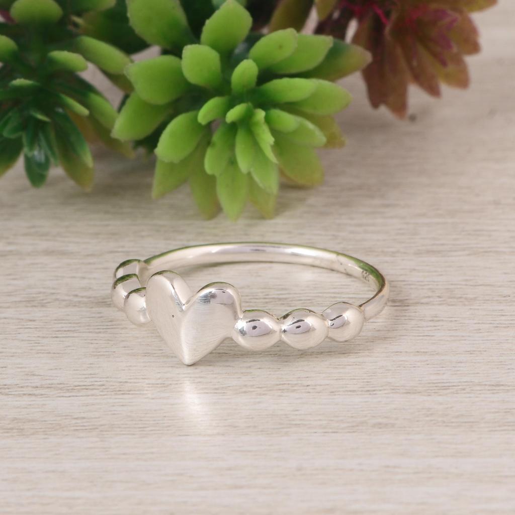 Dainty Sterling Silver Heart Band Ring, Minimalist Puffy Heart Silver Ring.