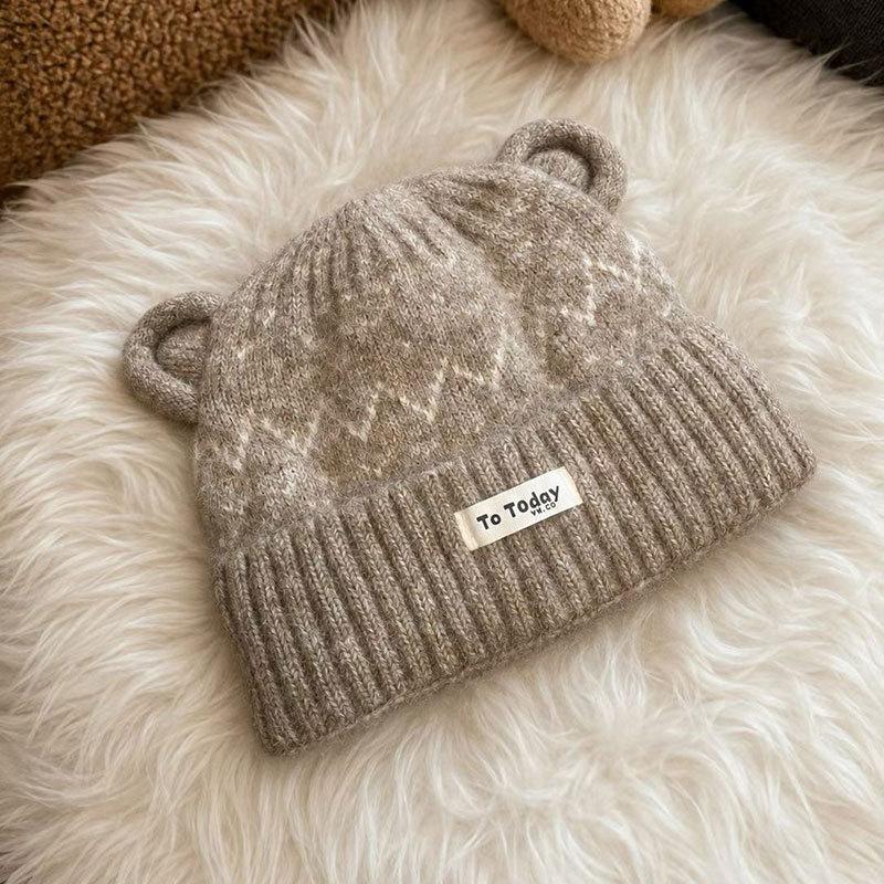 Winter outdoor velvet thermal ear protection hat female cute bear ear knitted hat fashion Lei Feng hat wool hat