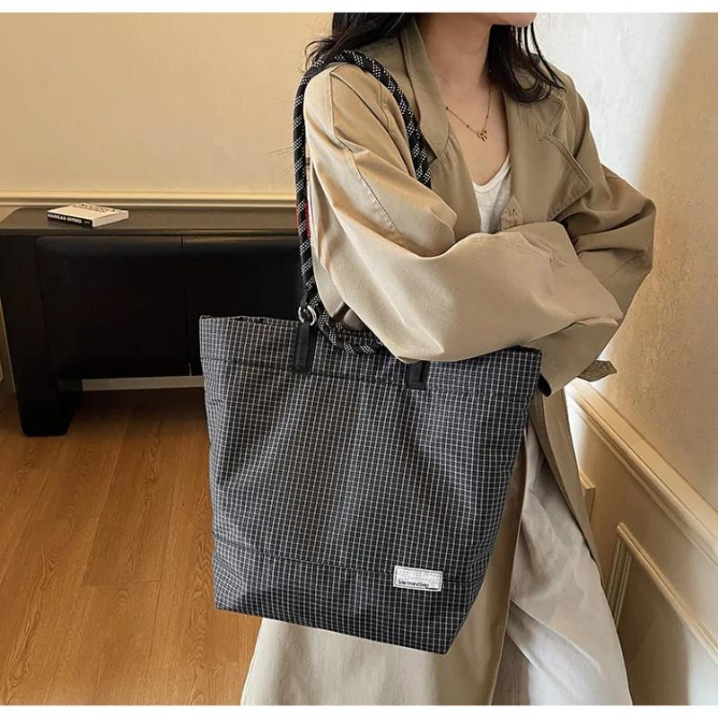 2026 Hot Sale Nylon Plaid Fashion Crossbody Bags Concise Versatile Sweet Women's Handbags Casual Large Capacity Commuting Bags
