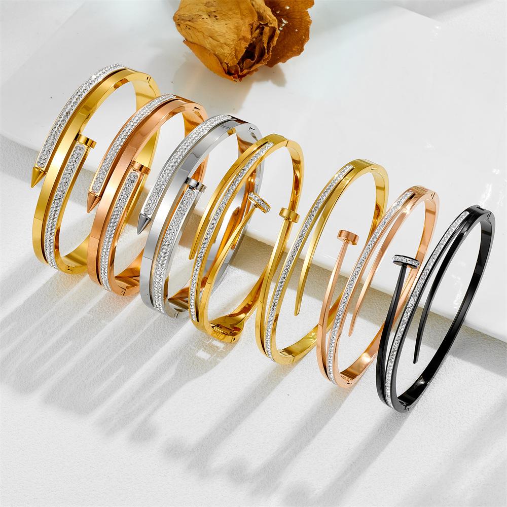 2026 European and American Trends, Elegant Diamond-encrusted Jewelry, High-end Fashion Bracelet, Light Luxury Temperament Ins Wind Nail Bracelet