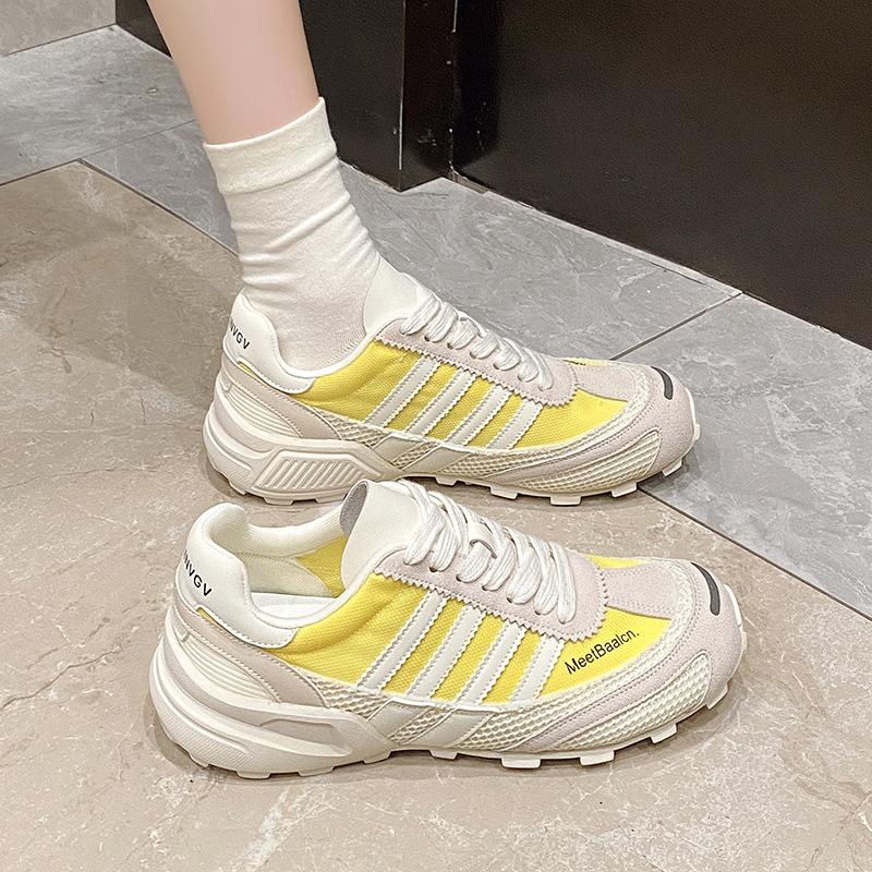 2025 summer flat shoes new Korean version ins female students non-slip Forrest Gump board shoes casual shoes