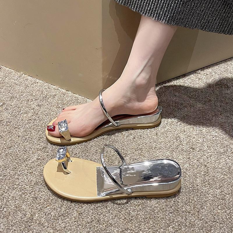 Rhinestone Sandals Toe Pigeon Eggs 2025 New Word with Casual Female Internet Celebrity Slope Heel Beach Slippers Female