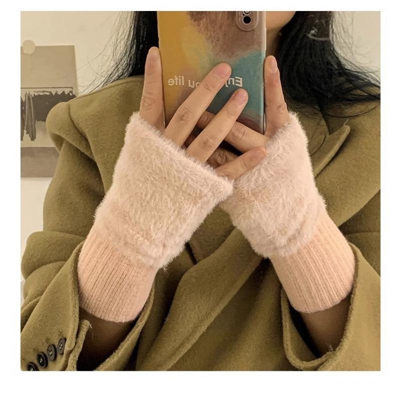 Mink Plush Plush Student Gloves Warm and Cold Gloves Female Winter Female Black and White Cute Office Half Finger