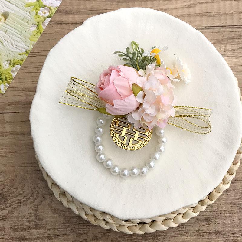 Свадебный набор бутоньерки и бутоньерки в лесном стиле для подружек невесты, друзей жениха и сестринства