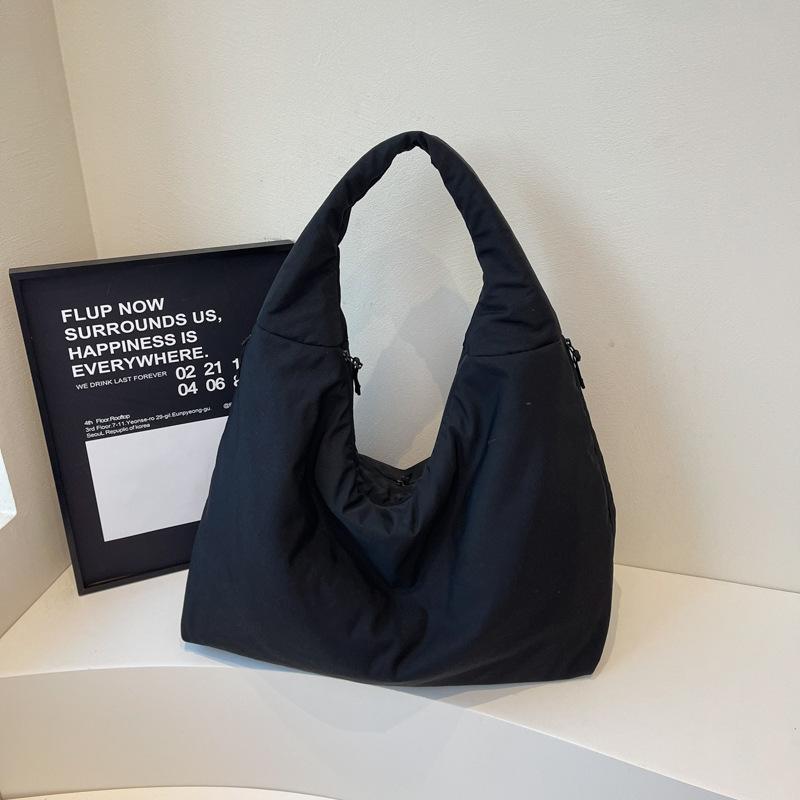 Lazy and Relaxed Bag Women's Large-capacity New Spring and Summer Versatile Casual Shoulder Bag Simple Dumpling Bag