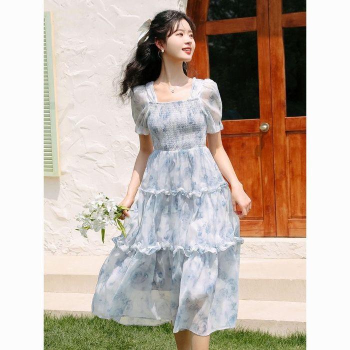 

Retro square collar floral dress summer new super fairy Mori waist thin fungus edge long skirt milk blue S