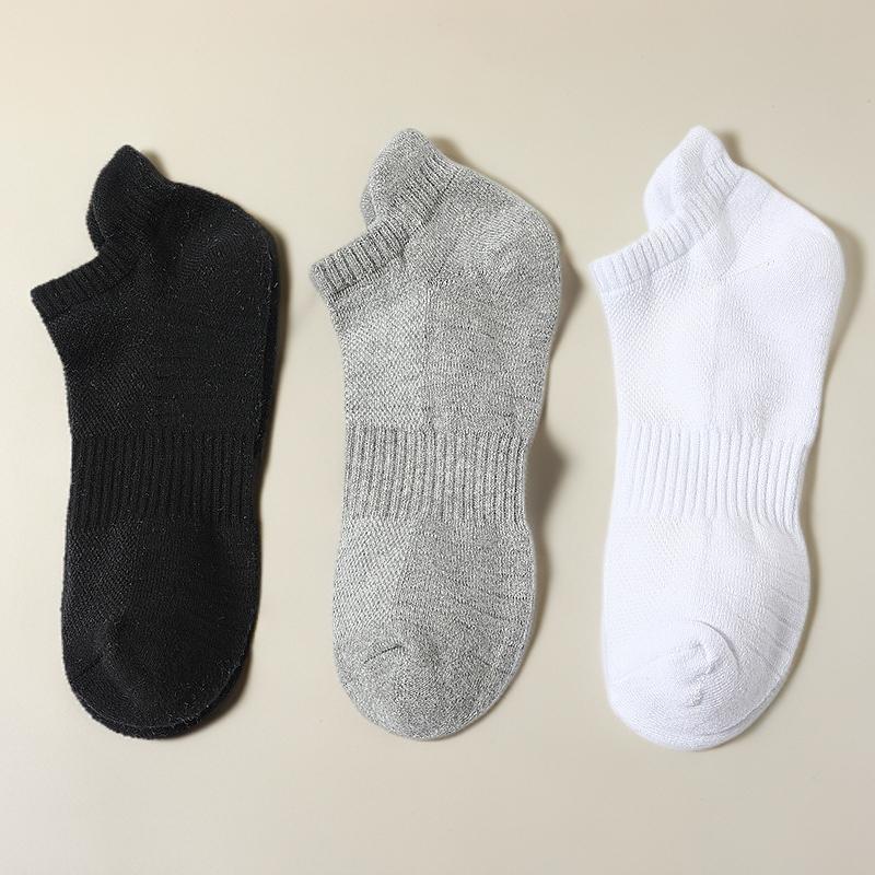 1 Pair Men's Ankle Socks Athletic Running Socks Low Cut Sports Socks Cotton Solid Color Mesh Breathable Cushioned Tab Socks